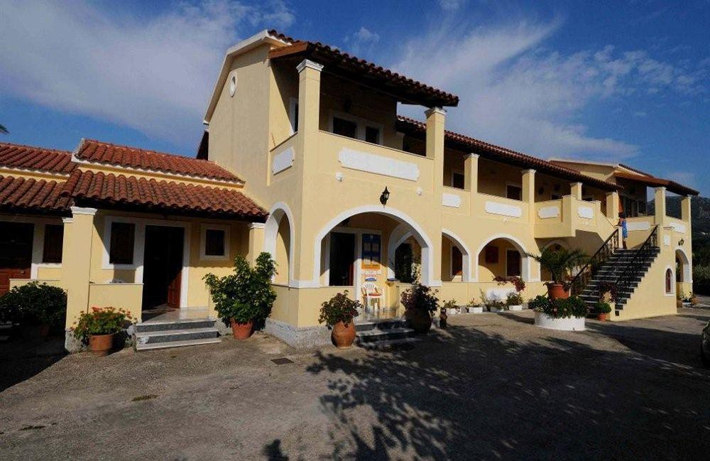 Apartment Feeloxenia Corfu *