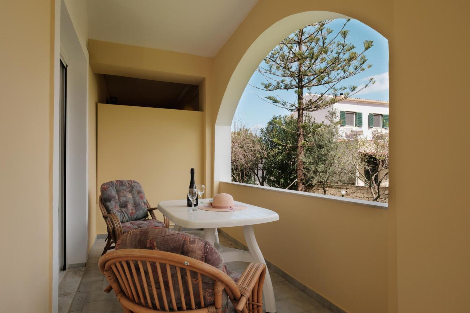 Feeloxenia Corfu Appartement *