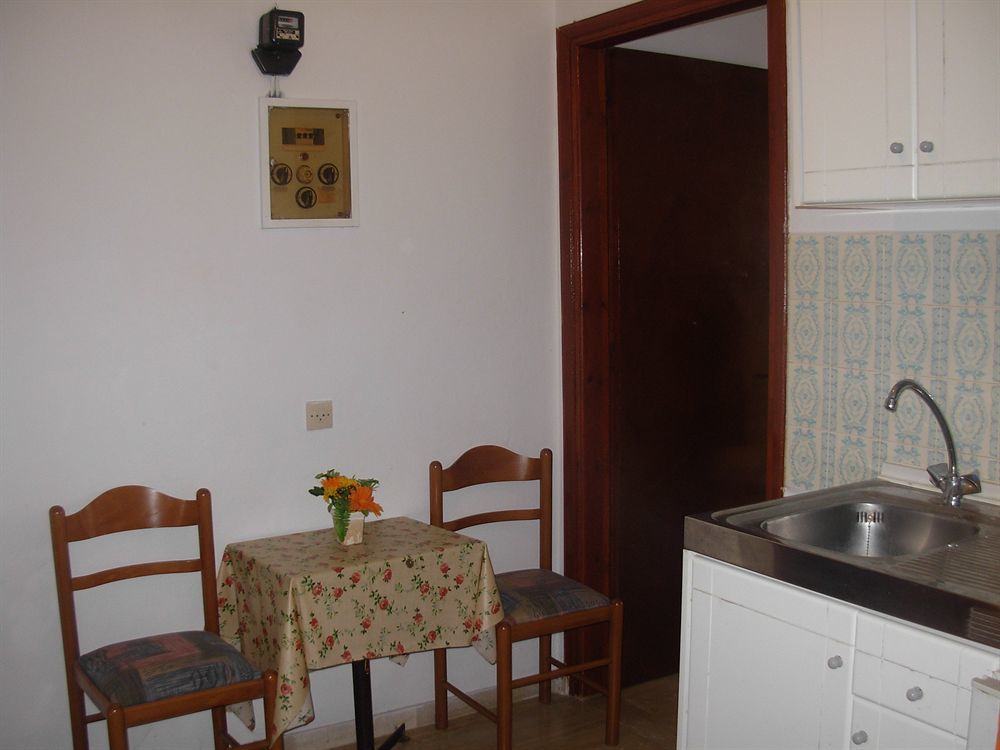 Apartment Feeloxenia Corfu *